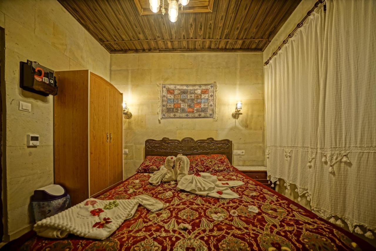 Valley Cave House Hotel