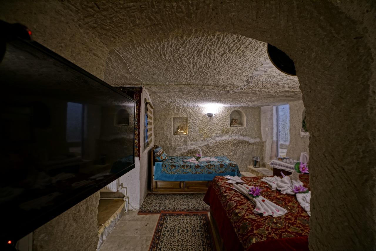 Hotel Valley Cave House 2*